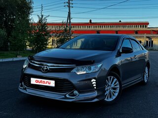2015 Toyota Camry VII (XV50) Рестайлинг, серый, 2150000 рублей, вид 1