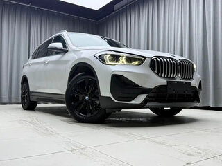 2022 BMW X1 Long 20Li sDrive II (F48) Рестайлинг, белый, 1550000 рублей, вид 2