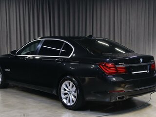 2014 BMW 7 серии Long 740Li xDrive V (F01/F02/F04) Рестайлинг, чёрный, 1749000 рублей, вид 4