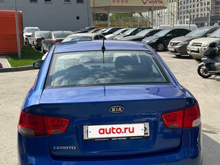 2011 Kia Cerato 6-speed II, голубой, 940000 рублей, вид 3