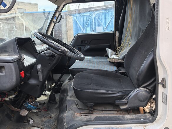 1998 Hyundai H350, белый, 495000 рублей - вид 10