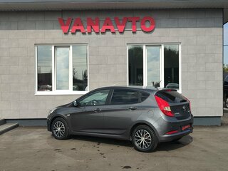 2015 Hyundai Solaris I Рестайлинг, серый, 870000 рублей, вид 3