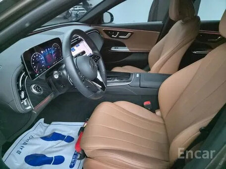 2025 Mercedes-Benz E-Класс 200 VI (W214, S214), коричневый, 4927000 рублей, вид 5