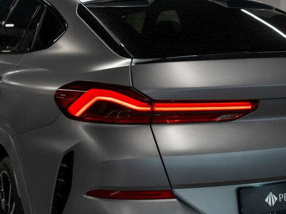 2024 BMW X6 M60i III (G06) Рестайлинг, серый, 17050000 рублей - вид 37