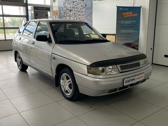 2004 Lada (ВАЗ) 2112, серебристый, 80000 рублей - вид 2