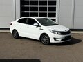2015 Kia Rio III Рестайлинг, белый, 740000 рублей - вид 6