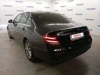 2020 Mercedes-Benz E-Класс 200 V (W213, S213, C238), чёрный, 2948468 рублей, вид 4