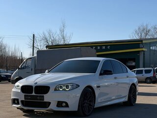 2014 BMW 5 серии 520i VI (F10/F11/F07) Рестайлинг, белый, 2200000 рублей, вид 2