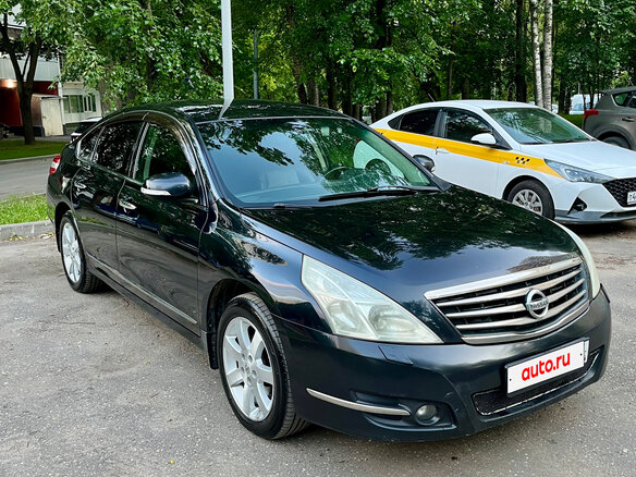 2011 Nissan Teana II (J32), чёрный - вид 1