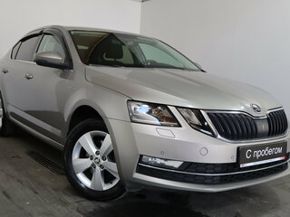 2020 Skoda Octavia III (A7) Рестайлинг, коричневый, 1749000 рублей, вид 1