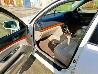 2001 Toyota Mark II IX (X110), белый, 550000 рублей, вид 4