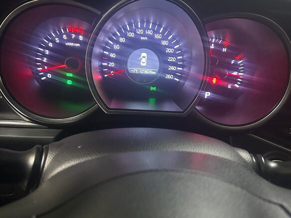 2014 Kia K5 I Рестайлинг, чёрный, 1200000 рублей - вид 12