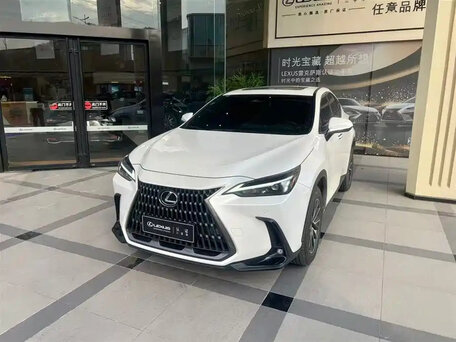 Lexus NX II