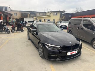 2017 BMW 5 серии 540i xDrive VII (G30/G31/G38), чёрный, 4000000 рублей, вид 4