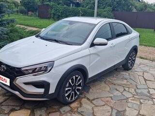 2024 Lada (ВАЗ) Vesta Cross I Рестайлинг (NG), белый, 1250000 рублей, вид 1