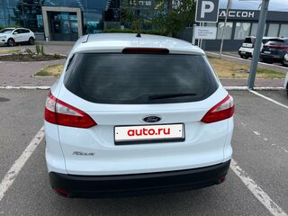 2013 Ford Focus III, белый, 858000 рублей, вид 4
