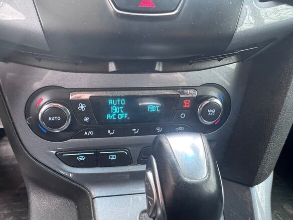 2013 Ford Focus III, чёрный, 715000 рублей - вид 9