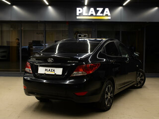 2014 Hyundai Solaris I, чёрный, 800000 рублей, вид 4
