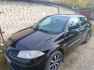 2007 Renault Megane II Рестайлинг, чёрный, 444000 рублей, вид 1