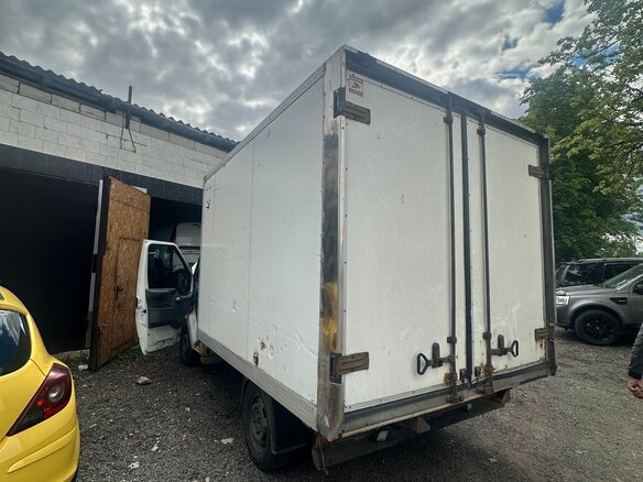 2013 Ford Transit, белый, 1100000 рублей - вид 4