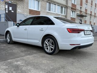 2017 Audi A4 V (B9), белый, 1900000 рублей, вид 1