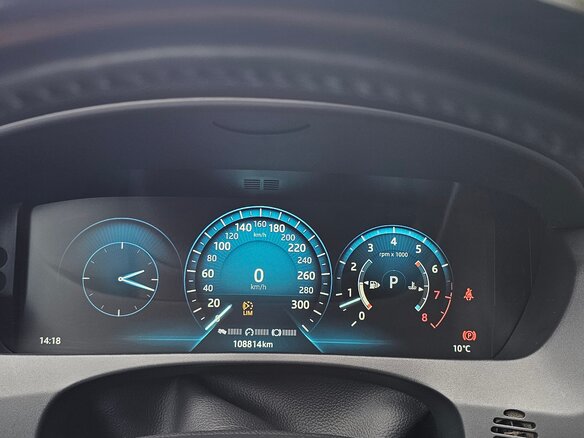 2018 Jaguar XE S I, серый - вид 10