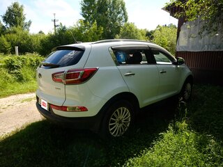 2011 Kia Sportage III, белый, 830000 рублей, вид 4