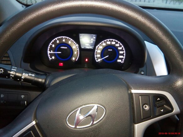 2013 Hyundai Solaris I, белый, 890000 рублей - вид 5