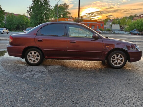 2006 Kia Spectra I Рестайлинг 2, красный, 130000 рублей - вид 7