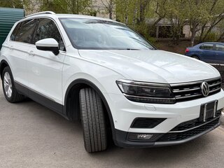 2019 Volkswagen Tiguan II, белый, 2100000 рублей, вид 1