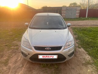 2008 Ford Focus II Рестайлинг, серебристый, 290000 рублей, вид 1