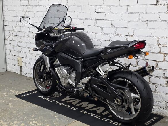2008 Yamaha FZ1, серый - вид 5