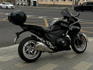 2013 Honda VFR 1200, чёрный, 899000 рублей, вид 3