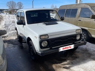 2002 Lada (ВАЗ) 2121 (4x4) I Рестайлинг, белый, 250000 рублей, вид 2