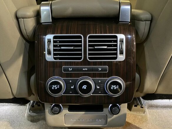 2017 Land Rover Range Rover IV, чёрный, 4390000 рублей - вид 25