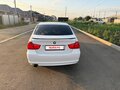 2011 BMW 3 серии 318i V (E90/E91/E92/E93) Рестайлинг, белый - вид 4