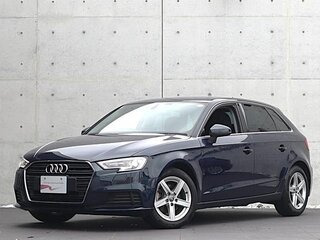 2023 Audi A3 Sportback 35 TFSI IV (8Y), синий, 1379009 рублей, вид 1