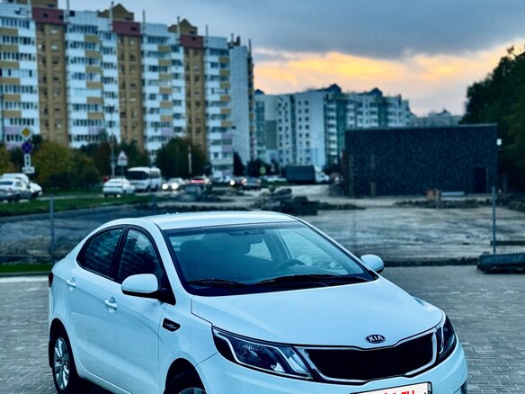 2012 Kia Rio 5-speed III, белый