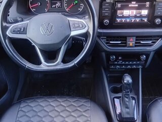 2020 Volkswagen Polo VI, красный, 1600000 рублей, вид 3