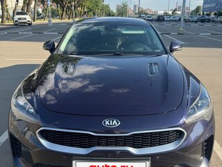 2018 Kia Stinger I, синий, 2000000 рублей, вид 2