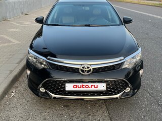 2017 Toyota Camry VII (XV50) Рестайлинг 2, чёрный, 2000000 рублей, вид 4