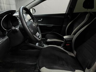 2013 Kia Rio 5-speed III, серебристый, 599900 рублей, вид 5