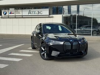 2023 BMW iX xDrive40 I (I20), серый, 8990000 рублей, вид 2