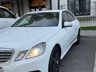 2012 Mercedes-Benz E-Класс 200 7G-Tronic IV (W212, S212, C207), белый, 1650000 рублей, вид 1