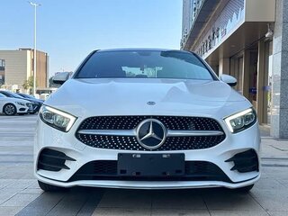 2021 Mercedes-Benz A-Класс 180 Long IV (W177), белый, 1693000 рублей, вид 2