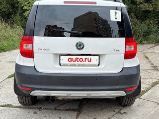 2012 Skoda Yeti I, белый, 900000 рублей, вид 3
