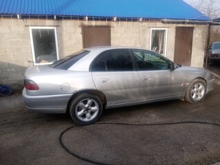1997 Opel Omega B, серебристый, 140000 рублей, вид 4