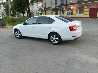 2016 Skoda Octavia III (A7), белый, 1450000 рублей, вид 4