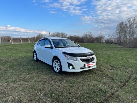 2013 Chevrolet Cruze I Рестайлинг, белый, 753000 рублей - вид 3