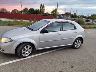 2007 Chevrolet Lacetti I, серебристый, 280000 рублей, вид 4